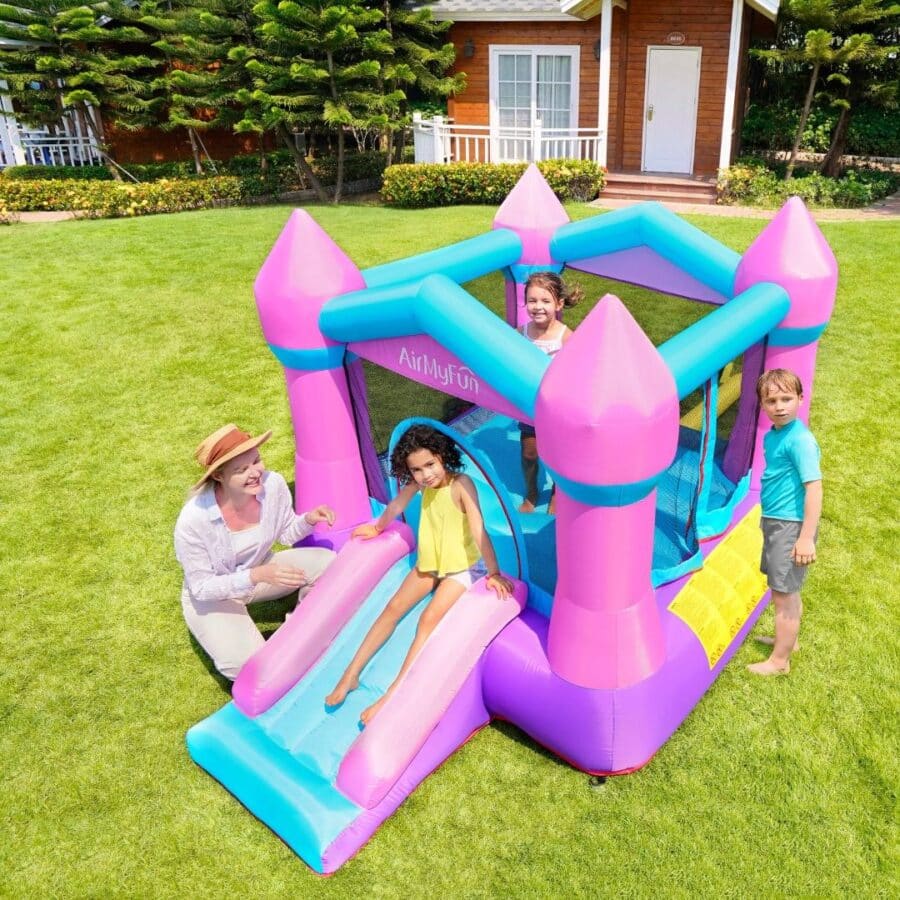 ⁦מתנפח הטירה הורודה 82011B מבית DOCTOR DOLPHIN⁩ – תמונה ⁦4⁩